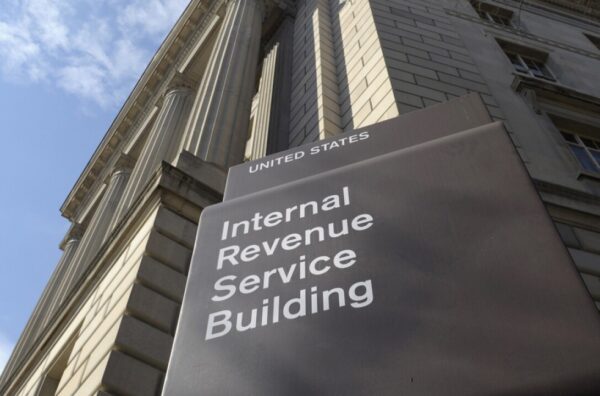 IRS still owes $1 billion to Americans