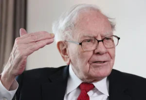 Warren Buffett Sounds the Alarm: Why He Calls Tariffs an ‘Act of War’